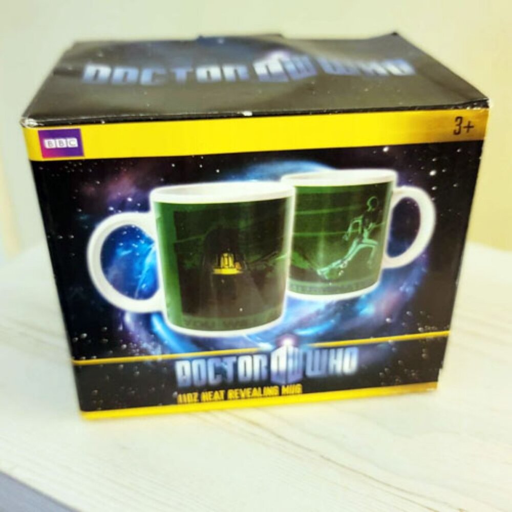 Dr Who Heat Sensitive Coffee Mug Color Changing Dalek Skeleton Doctor BBC NIP